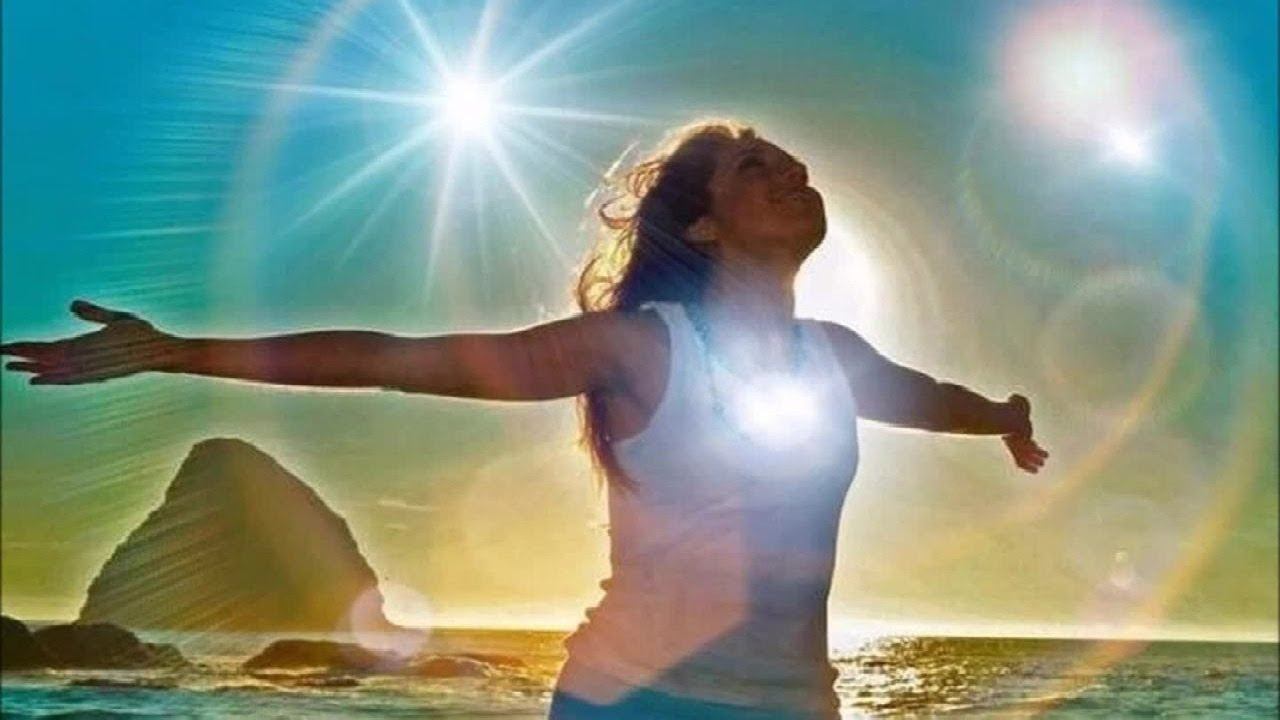 Творящая Искра смотреть онлайн