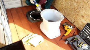 Туалет на даче своими!