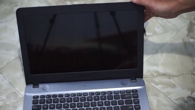 UNBOXING Laptop ASUS Notebook X441BA-GA912T Silver смотреть онлайн