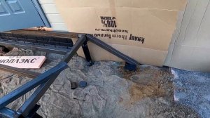 Крыльца своими руками. Часть 1. Закручиваем винтовые сваи и изготавливаем металлический каркас.