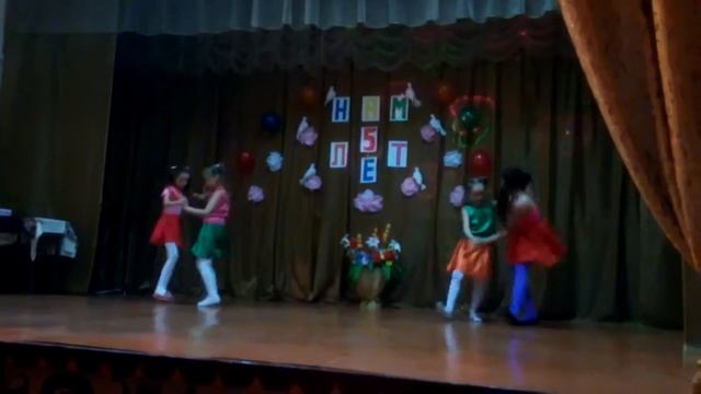 Танец барбарики с выступлением моей сестры смотреть онлайн