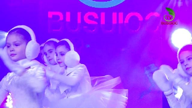 Tandem Dance Club Bălți - Снеговики | Busuioc TV смотреть онлайн