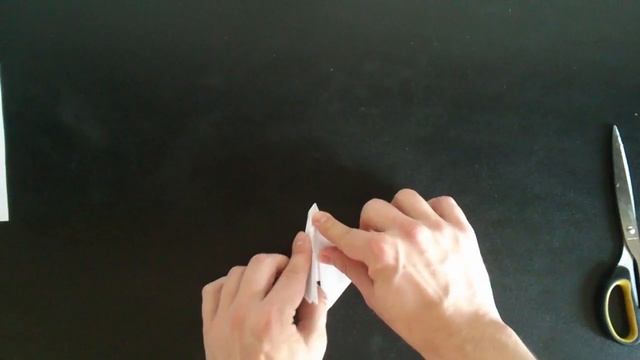 40 Вырезаем снежинку на новый год - Cut snowflake for New Year смотреть онлайн