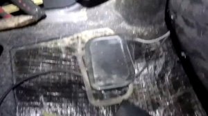 Заливает свечи ВАЗ 2108-2115 причина проста, двигатель не запускался часть вторая