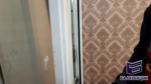 Установка двухсторонней ручки на балконную дверь