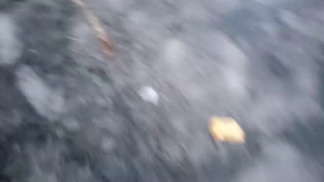 хожу по луже, самое глубокое место! смотреть онлайн