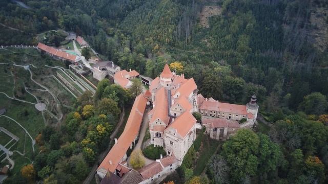 Pernštejn Castle part 2 - FIMI X8 смотреть онлайн