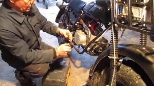 Мотоцикл Скаут-3. Продавцы, наверное, забыли инструмент.mp4