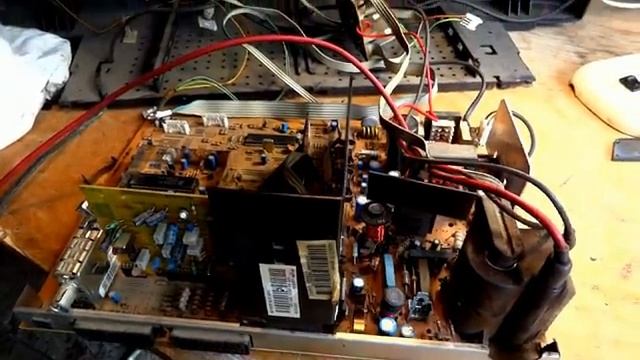 Дерибан Юниверсума. Эра кинескопных телевизоров завершается? Курсы телевандалов. смотреть онлайн