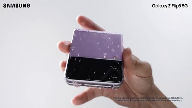 Samsung Galaxy Z Flip3 5G смотреть онлайн