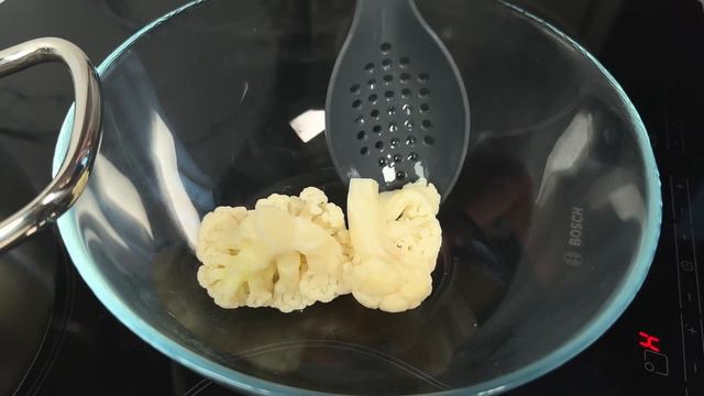 Gebackener Blumenkohl schmeckt besser als Fleisch! Knusprig gerösteter Blumenkohl. Einfach Köstlich смотреть онлайн