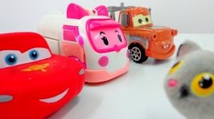 Герои мультфильмов - Молния Маккуин и Эмебр Робокар.mp4