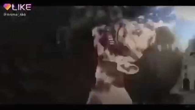 Атака титанов девочка с каре смотреть онлайн