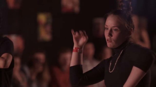 MINI VOGUE BALL | RUSSIA BACK TO 90S смотреть онлайн