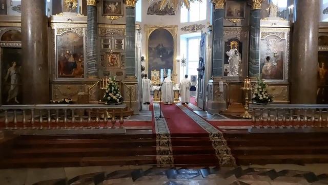 Божественная литургия в праздник Вознесения Господня смотреть онлайн