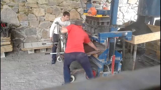 производство шлакоблока