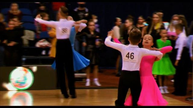 ☂Дети2(до12л)(Н) #Quickstep(Q)1/2 финала ST(2)+LA(2) Кубок столицы по спортивным бальным танцам 202 смотреть онлайн