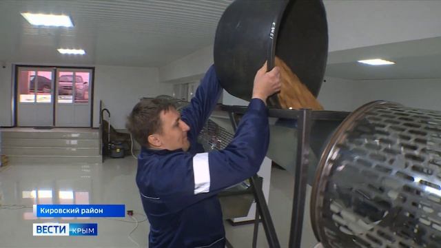 В Крыму готовятся к новому урожаю миндаля смотреть онлайн