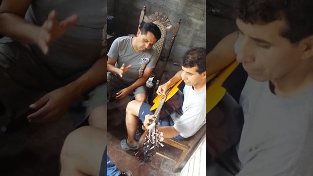 Un poco dandole al duo смотреть онлайн