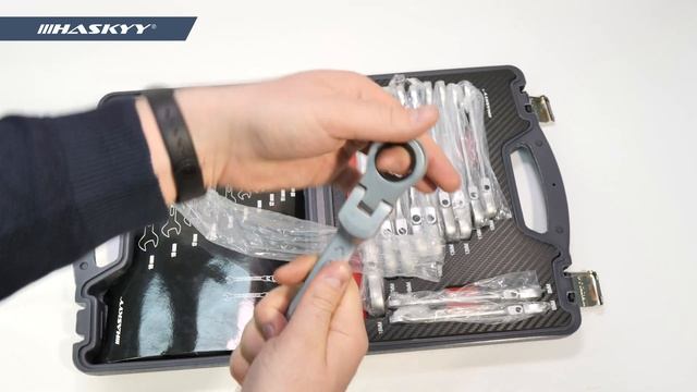 Распаковка набора комбинированных ключей с трещоткой и шарниром 8-19мм CRGS-16 | HASKYY смотреть онлайн