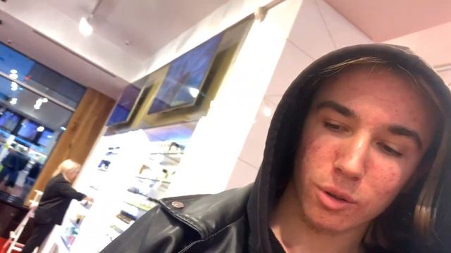 РЕАЛЬНО ЛИ ЗАРАБОТАТЬ НА AIRPODS В 2023/ТОВАРНЫЙ БИЗНЕС НА АВИТО смотреть онлайн