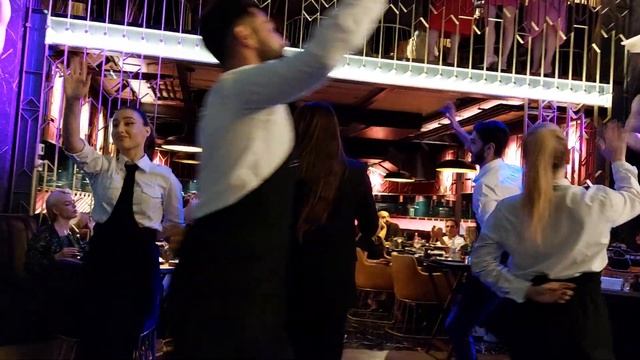 Армения. Ереван. Ресторан KATSIN - одно из самых роскошных мест в Ереване!