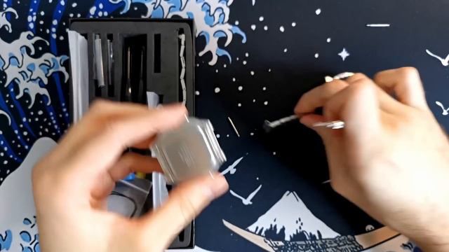 Transform The Casio ROYALE! (Titanium + Sapphire + Steel) смотреть онлайн