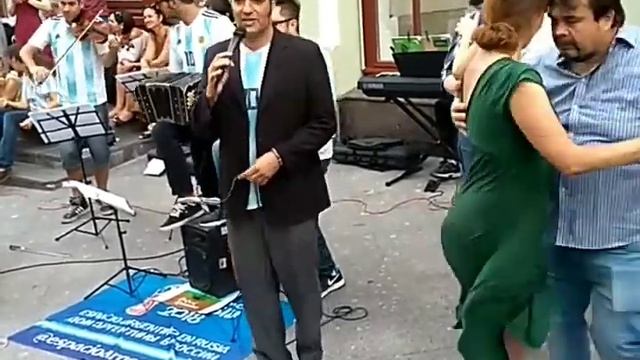 Аргентинская группа на Кузнецком мосту 29-06-2018 смотреть онлайн