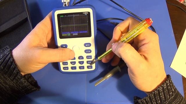 FNIRSI-1C15 портативный осциллограф. Обзор меню, первые впечатления.