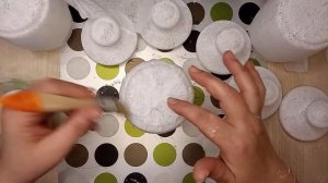 Декупаж  шести стеклянных баночек . Часть 1.