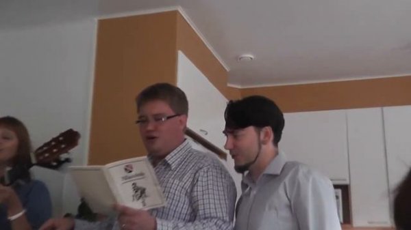 Ira Finka & Ko - Jo Karjalan kunnailla lehtii puu - Suomi. Vantaa