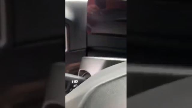 Проблема с АКБ Мерседес Актрос 2021-2022 год выпуска смотреть онлайн