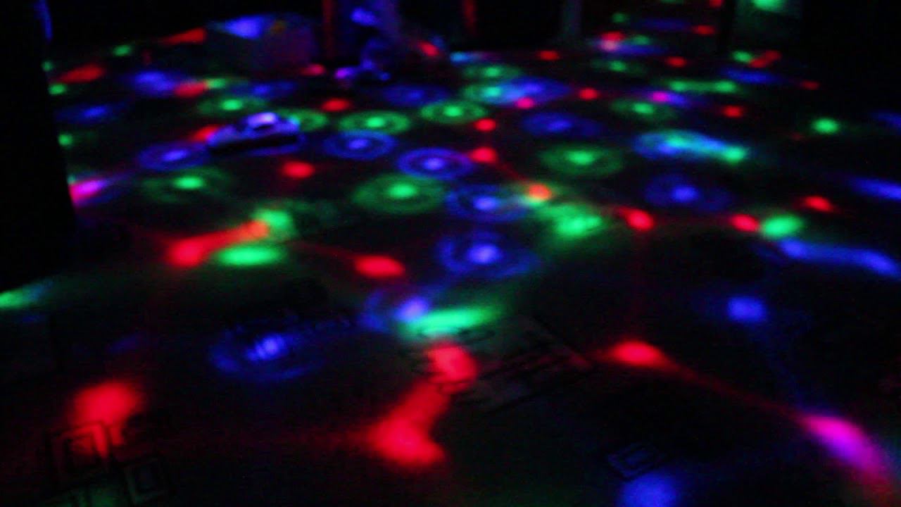 Диско лампа к новому году смотреть онлайн