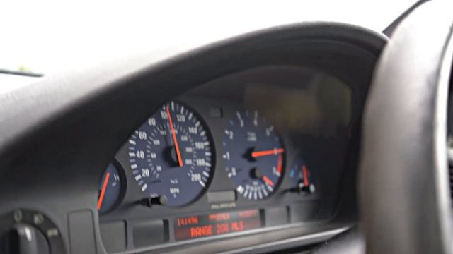 Meet The SUPER RARE ALPINA B10 V8S Touring