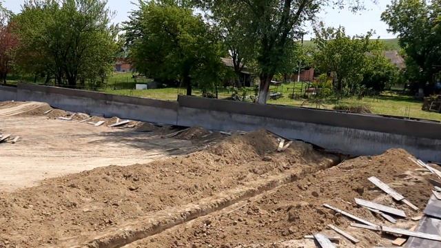 заливаем фундамент со своими опалубками. смотреть онлайн