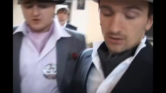 Профессиональный ведущий Максим смотреть онлайн