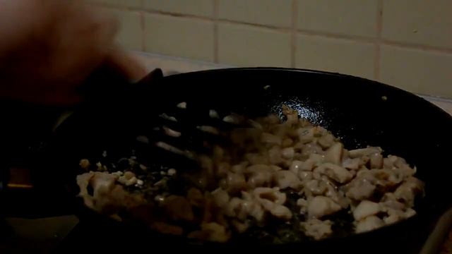 Паста Карбонара в сливках с курицей и беконом ● Рецепт приготовления ● Neeqeetos