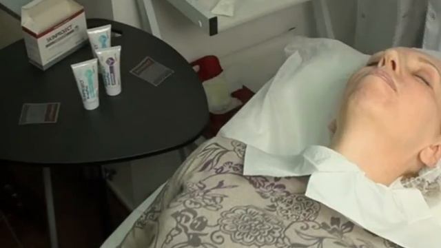 Как убрать темные круги вокруг глаз смотреть онлайн