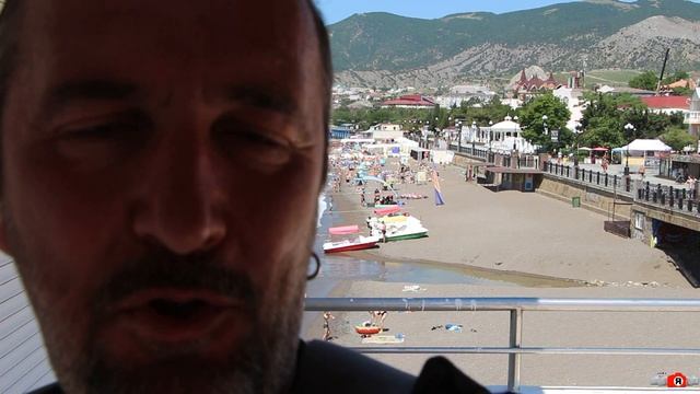 Курорт Судак. Середина июня на пляжах и набережной. Лето 2022 смотреть онлайн