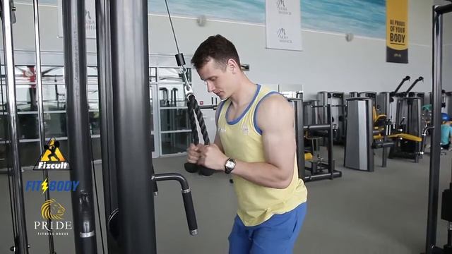 Разгибание на трицепс в верхнем блоке с канатной рукоятью смотреть онлайн