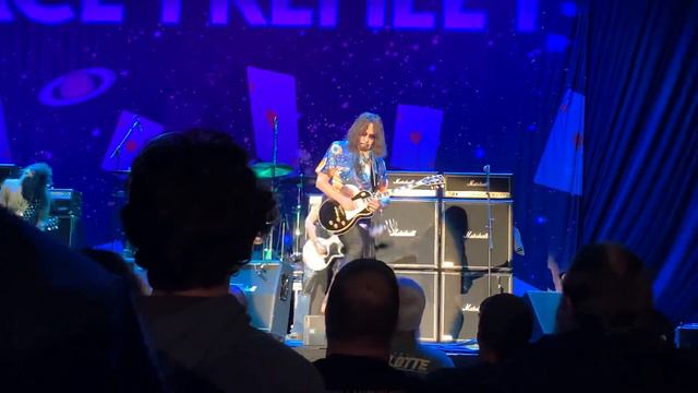 Ace Frehley Live in Raleigh NC 10/06/21 “Cold Gin/Black Diamond, Deuce Finale” смотреть онлайн