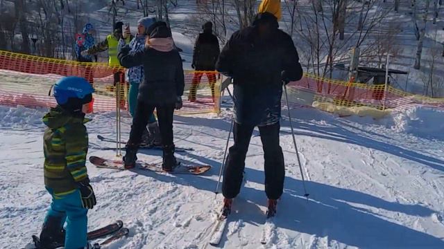 Крутая горка 2021.03.07 смотреть онлайн