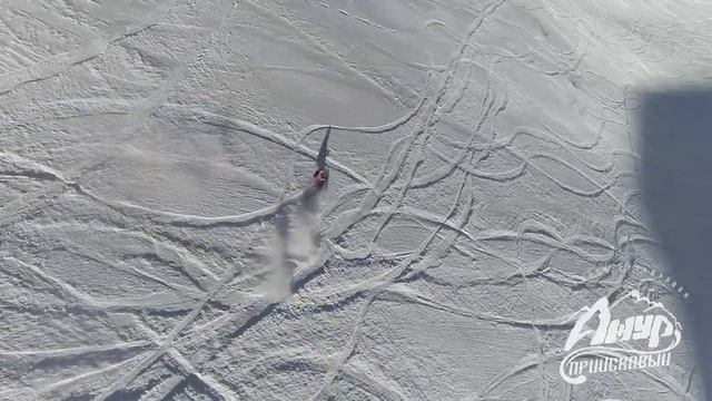 Лыжи, сноуборды, снегоходы, плюшки - у нас всем найдется развлечение смотреть онлайн