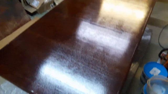 Роскладний дерев'яний стіл смотреть онлайн