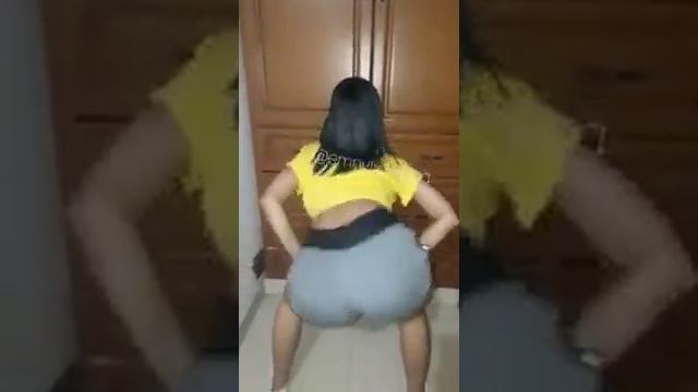 Emmy Rodriguez | Twerk #2 смотреть онлайн