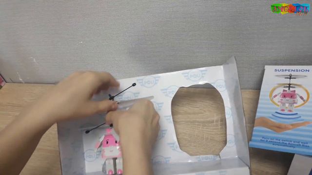 Видео обзор RoboCar Эмбер на радиоуправлении смотреть онлайн