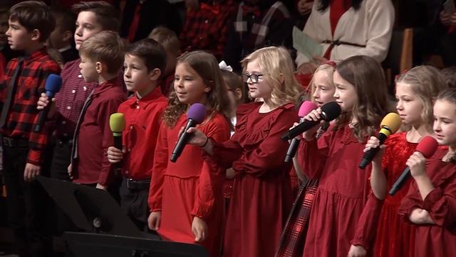 Пение «Песенка про ангелов» — группа детей смотреть онлайн