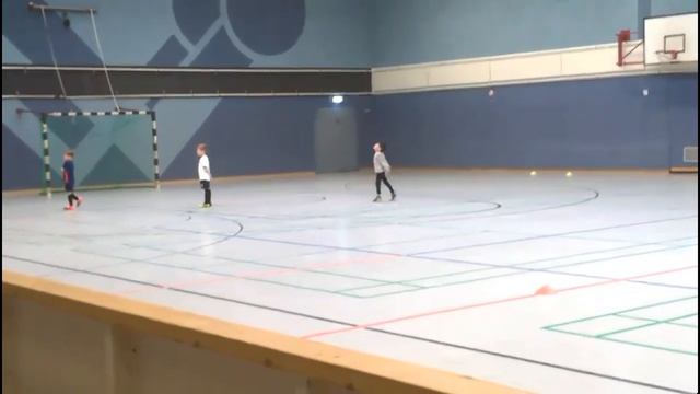 Давай собирайся сегодня игра!!! смотреть онлайн