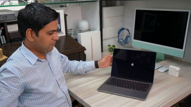 MacBook Pro 14 inch Unboxing & First Impression | Quick Unboxing 14 inch MacBook Pro смотреть онлайн