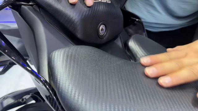 2024 Yamaha R15M Carbon Fibre New Model Detailed Walkaround Review смотреть онлайн